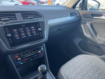 Volkswagen Tiguan 1.5 TSI Life NAVI ACC PDC SHZ LED ALU