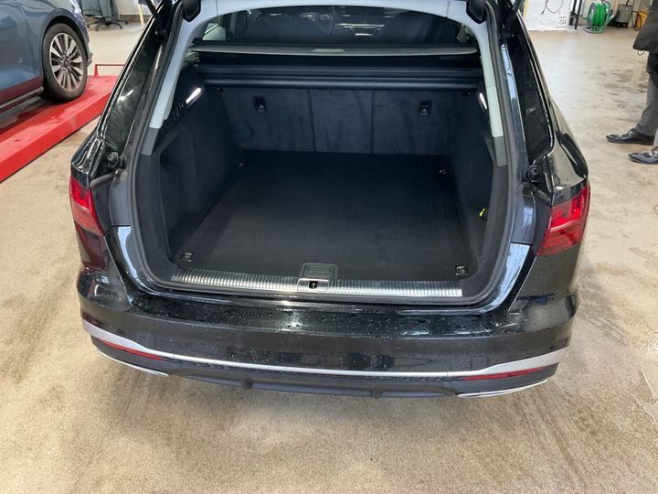 Fahrzeugabbildung Audi A4 Avant 40 TFSI S-line S-tronic *Navi*PDC*LED*