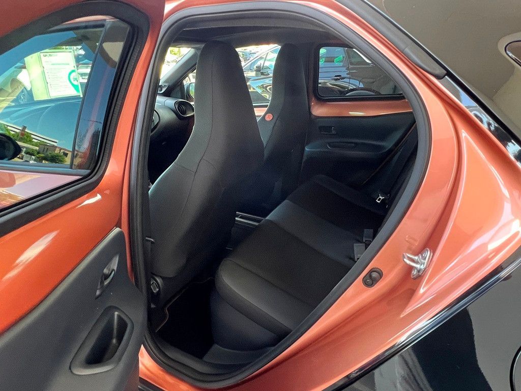 Fahrzeugabbildung Toyota Aygo 1.5 Lounge Kamera,LED,Matrix,Navi,SHZ,ACC