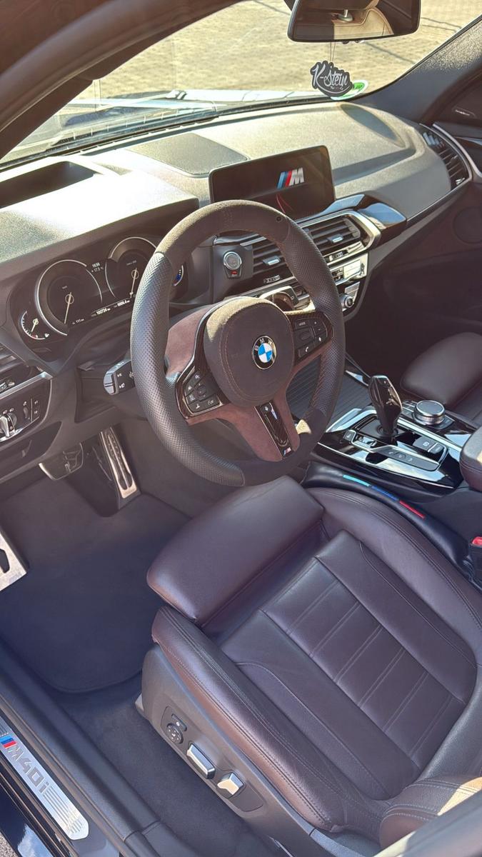 BMW X3 M40i