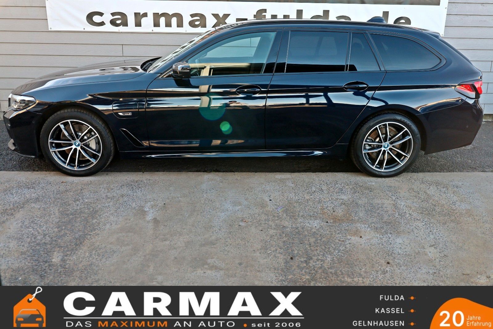 Fahrzeugabbildung BMW 530e Touring M Sport Leder,Navi,LED,Park Assist