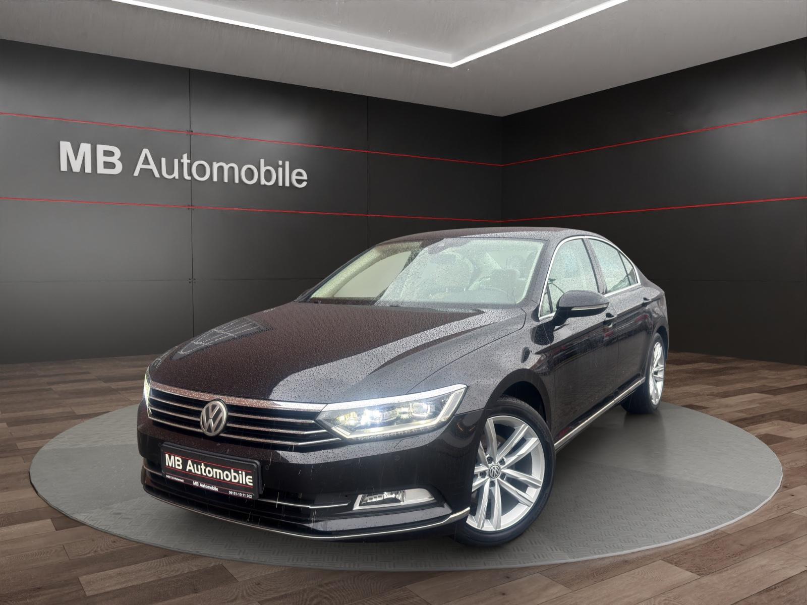 Volkswagen Passat Lim. Highline ACC/AHK/Leder/LED/Massage