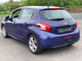 Peugeot 208 1.6 eHDi*Selten-AUTOMATIK&DIESEL*NAVI*SPORT* - Peugeot 208: Auto