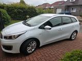 Kia KIA Cee'd Weiß mit Anhängerkupplung - Kia: Anhängerkupplung