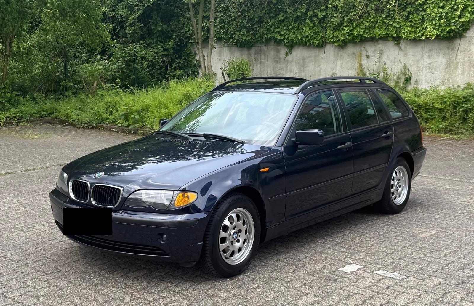 BMW 316 2005 — interior