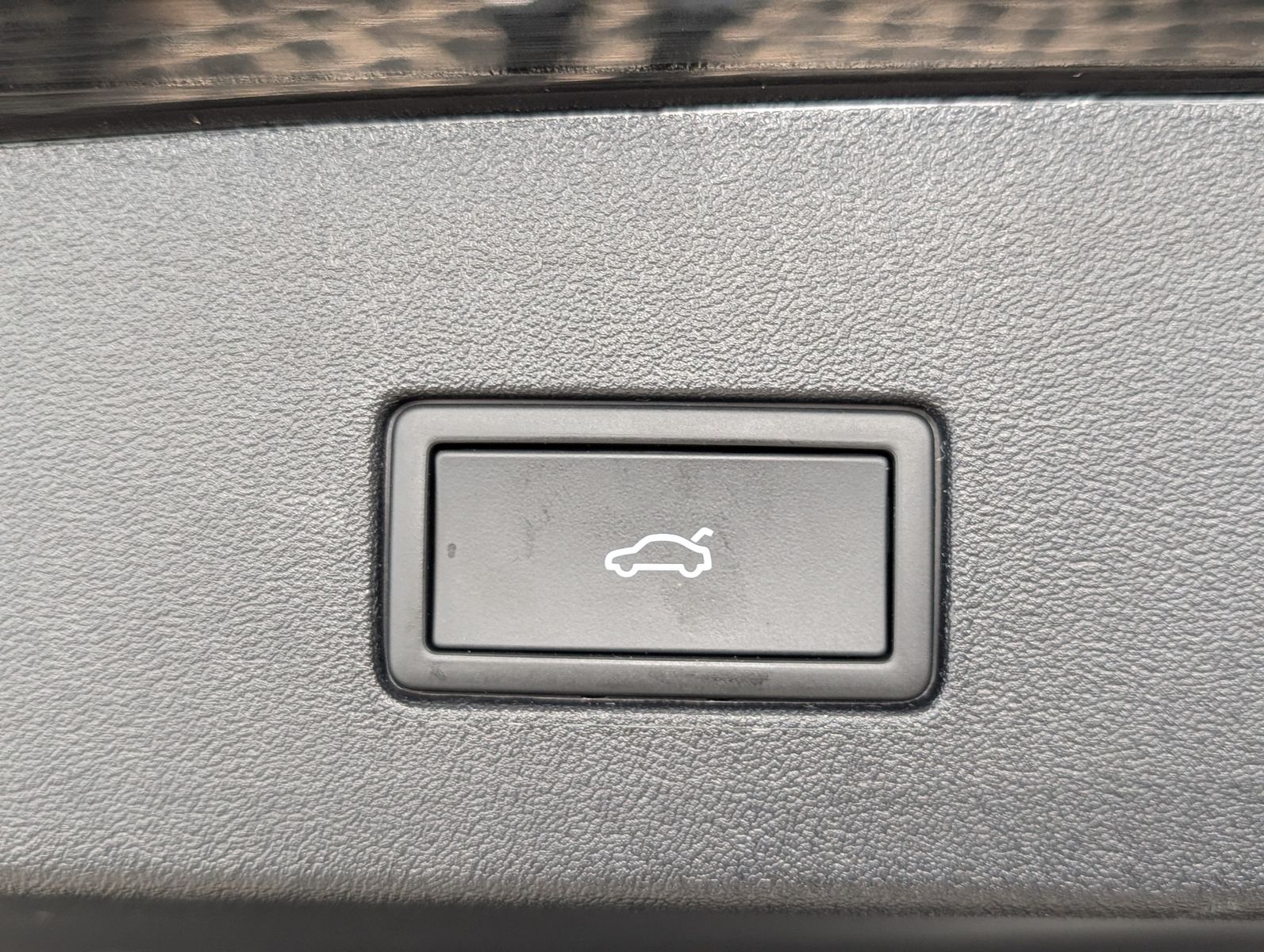 Fahrzeugabbildung Volkswagen Tayron R-Line 360°H&K HUD PANO IQ-LIGHT BLACK 7S