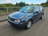 Volkswagen Golf 4 1.9TDI#1HAND/LÜCKENLOS SCHECKHEFT/130 PS# - Volkswagen Golf aus 2002: TDI