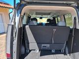 Hyundai STARIA 2.2 CRDi Signature 7-Sitzer Auto 4WD ... - Hyundai STARIA von privat