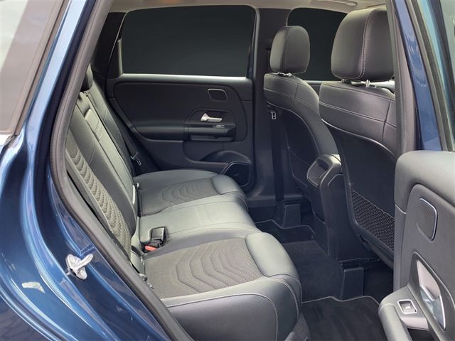 Mercedes-Benz B 220