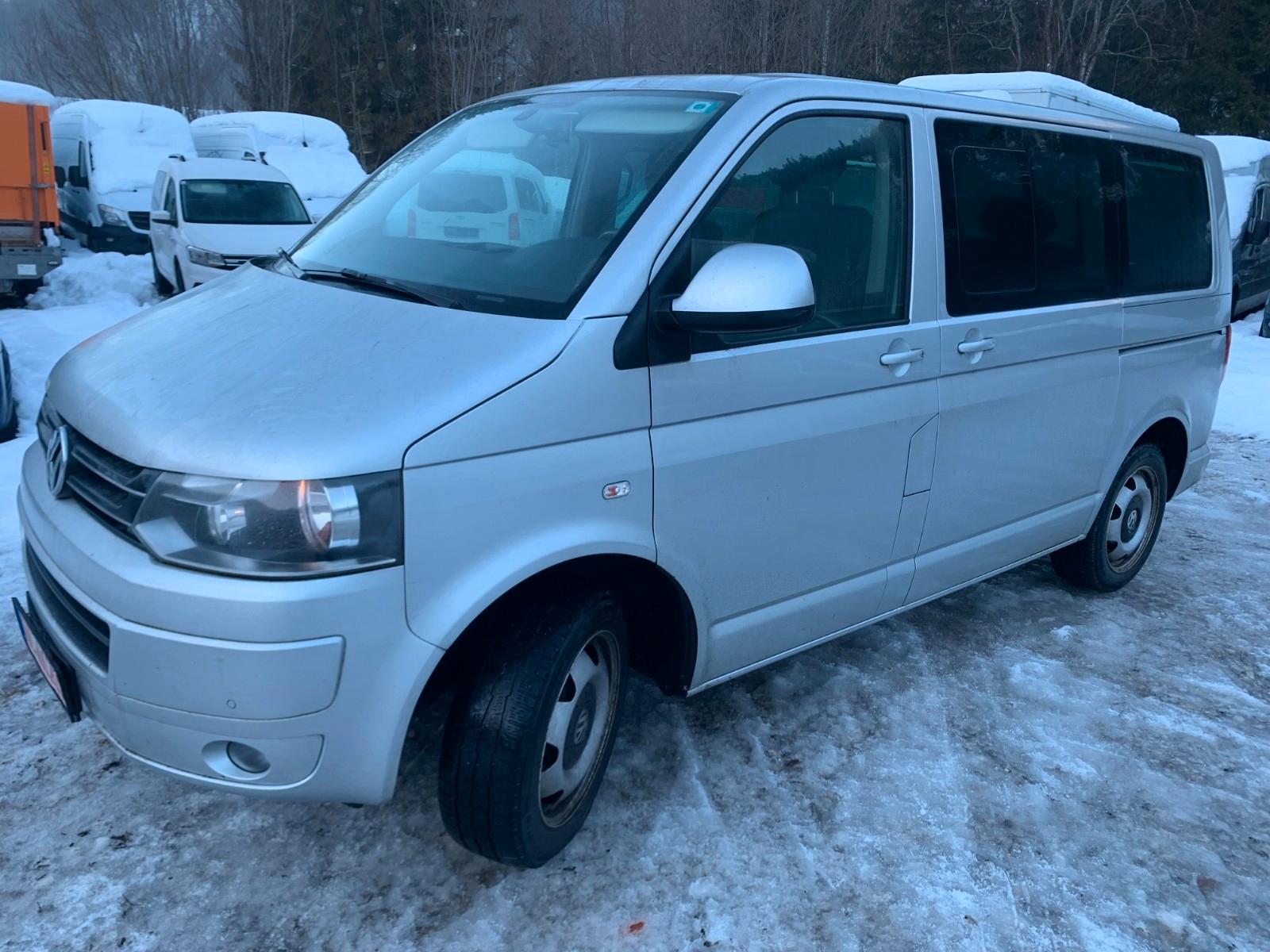 Volkswagen T5 Caravelle Comfortline Automatik 4x4 NAVI AHK