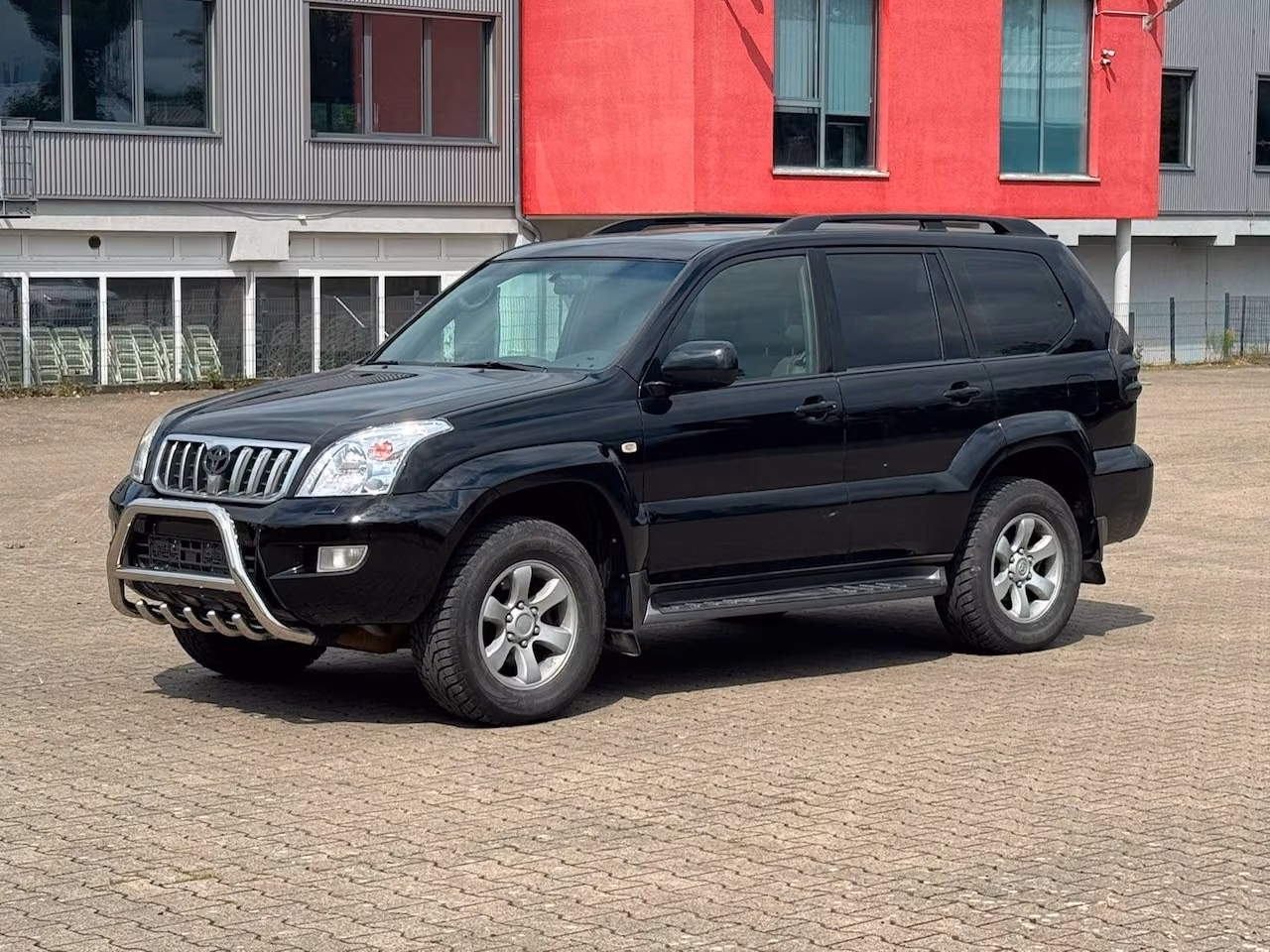 Toyota Land Cruiser Prado Executive 4.0 V6 | 249 ch | BVA | 8 places | Cuir | Toit ouvrant | Suspension pneumatique | Attelage