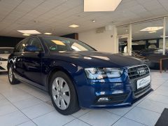 AUDI A4 Avant Ambiente quattro/Vollleder/Xenon/Pano! AUDI A4 Avant Ambiente quattro/Vollleder/Xenon/Pano!