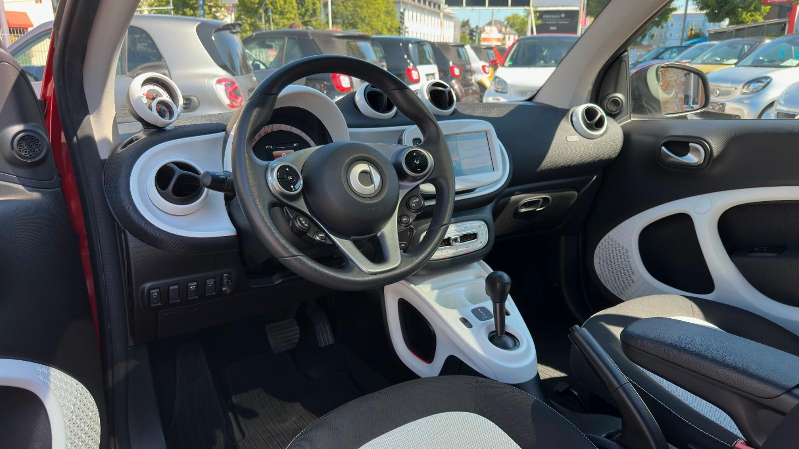 Smart Coupé TURBO DCT WHITE & RED EDITION! NUR 34 TKM!