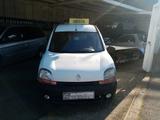 Renault RENAULT KANGOO 1.4 CAT RN - Renault Kangoo aus 1999