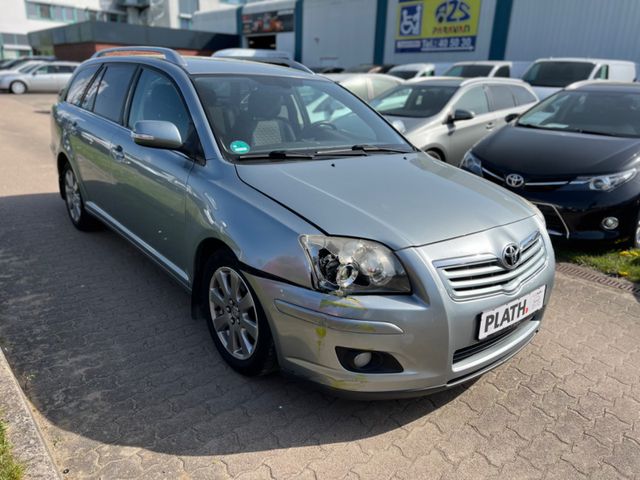 Toyota Avensis  Kombi 1.8 Travel