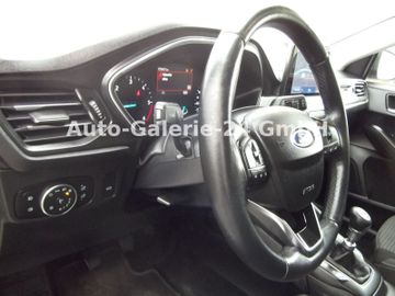 Ford Focus - 11