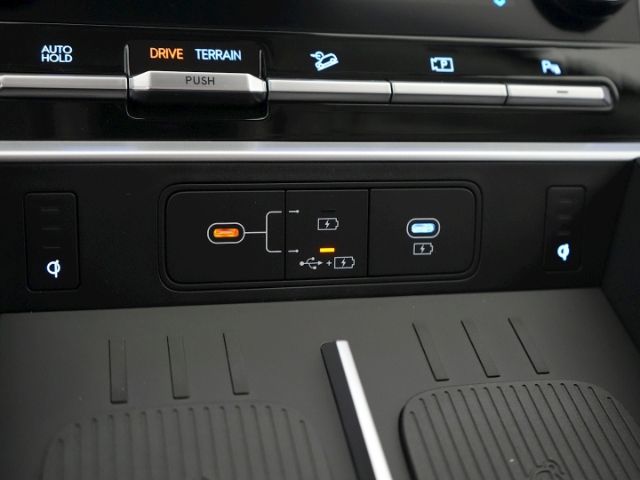 SANTA FE HEV INTRO 4WD AT+VOLL LED+360 GRAD KAME