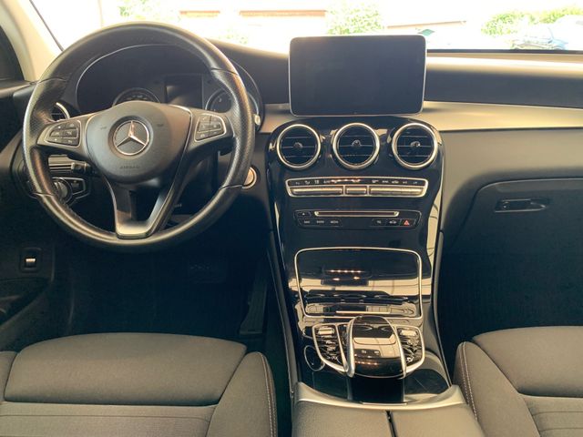 Fahrzeugabbildung Mercedes-Benz GLC 220 d 4Matic+Exclusive+LED ILS+Comand+Kamera