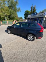 Volvo XC60 D5 AWD Geartronic Kinetic Kinetic - Volvo XC60: Kinetic