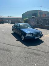 Mercedes-Benz Oldtimer C 220 ELEGANCE - Mercedes-Benz C 220 aus 1996