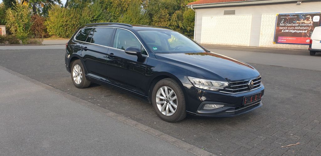 Image of Volkswagen Passat Variant