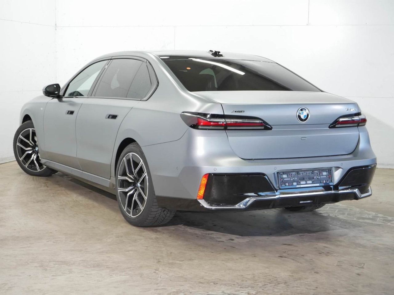 BMW 740 - Bild 10