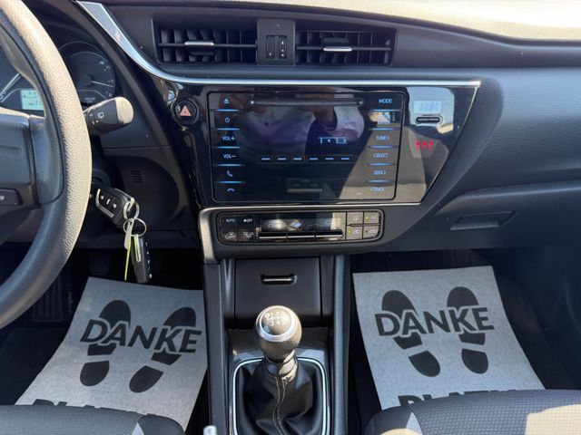 Toyota Auris Cool