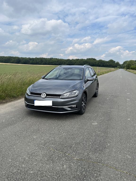 Image of Volkswagen Golf