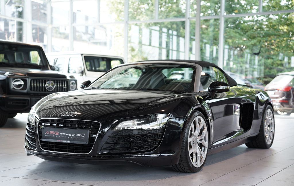 Audi R8