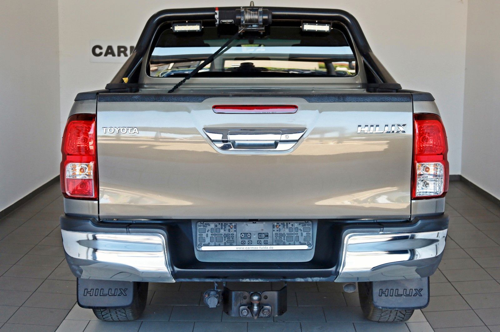 Fahrzeugabbildung Toyota Hilux 2.8 D-4D Comfort,Kamera,Rollbügel,AHK