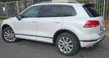 Volkswagen Touareg R-Line 3.0 V6 TDI SCR Tiptronic  - VW Touareg Gebrauchtwagen in Köln