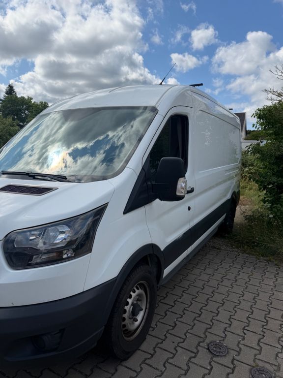 Image of Ford Transit
