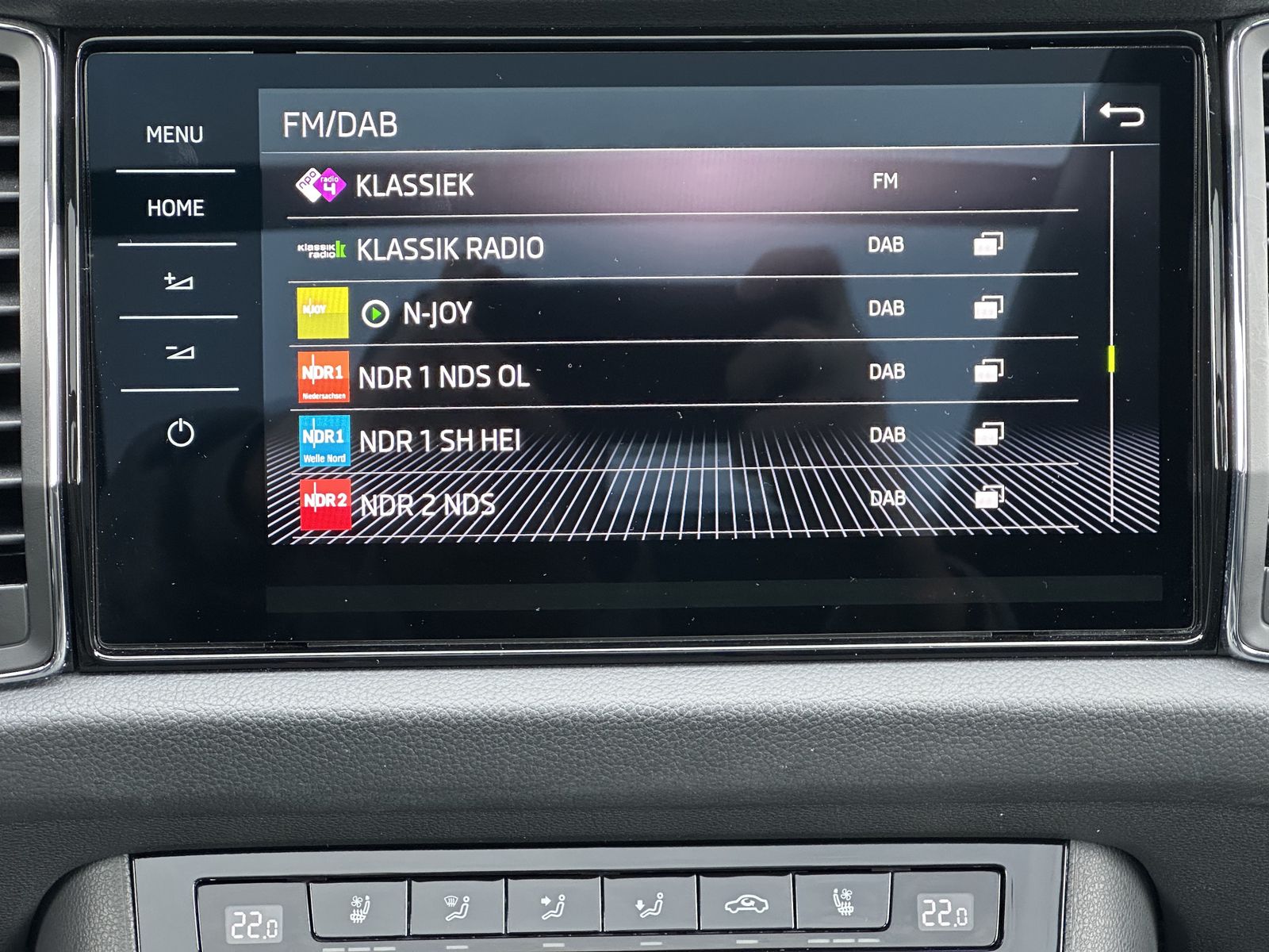 Fahrzeugabbildung SKODA Kodiaq L&K NAV+MATRIX+PANO+ACC+360°+19ZO+CARPLAY