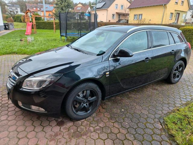 Opel Insignia Sportstourer BiTurbo