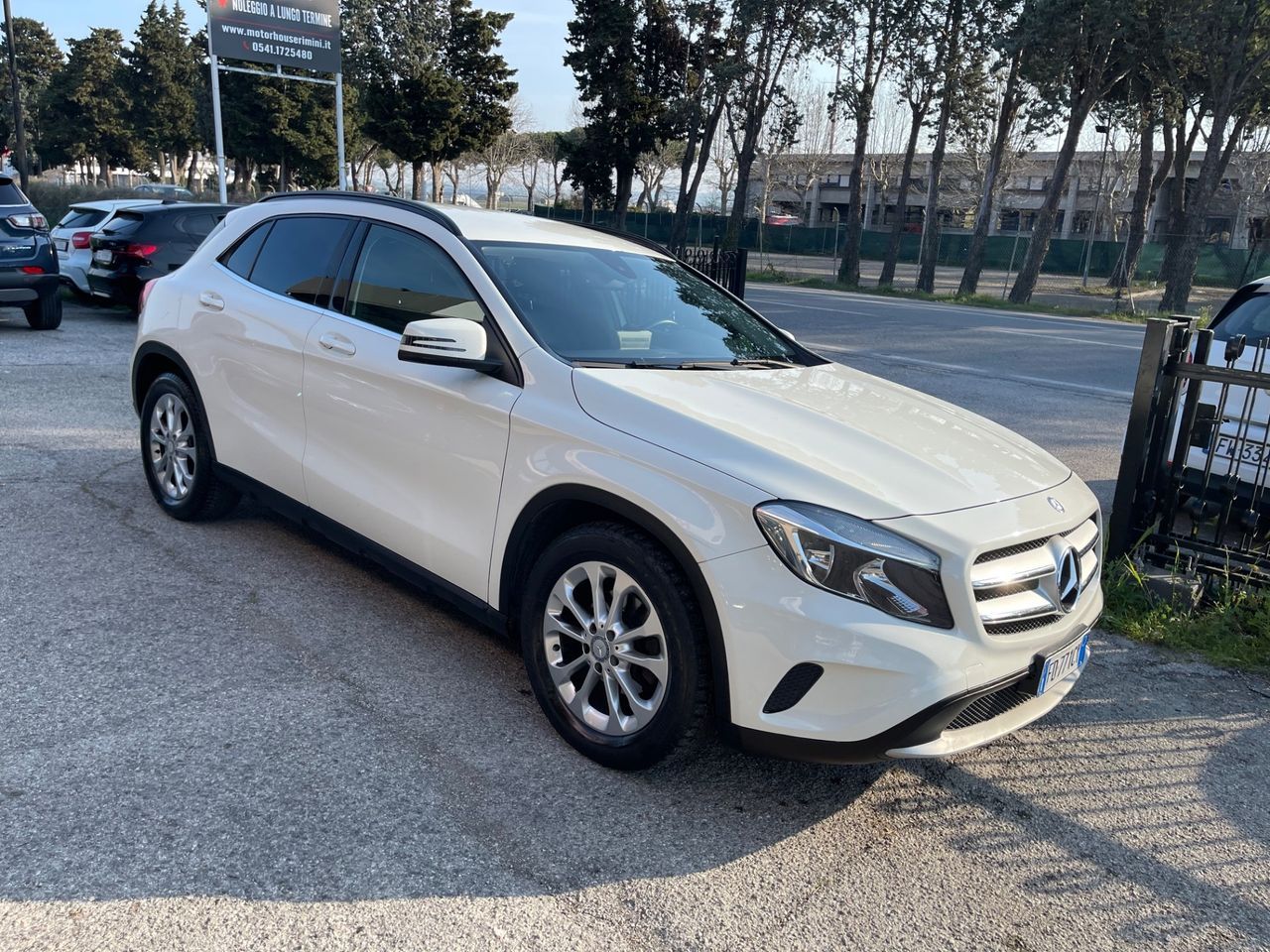 MERCEDES-BENZ Mercedes-benz GLA 180 d Automatic Premium