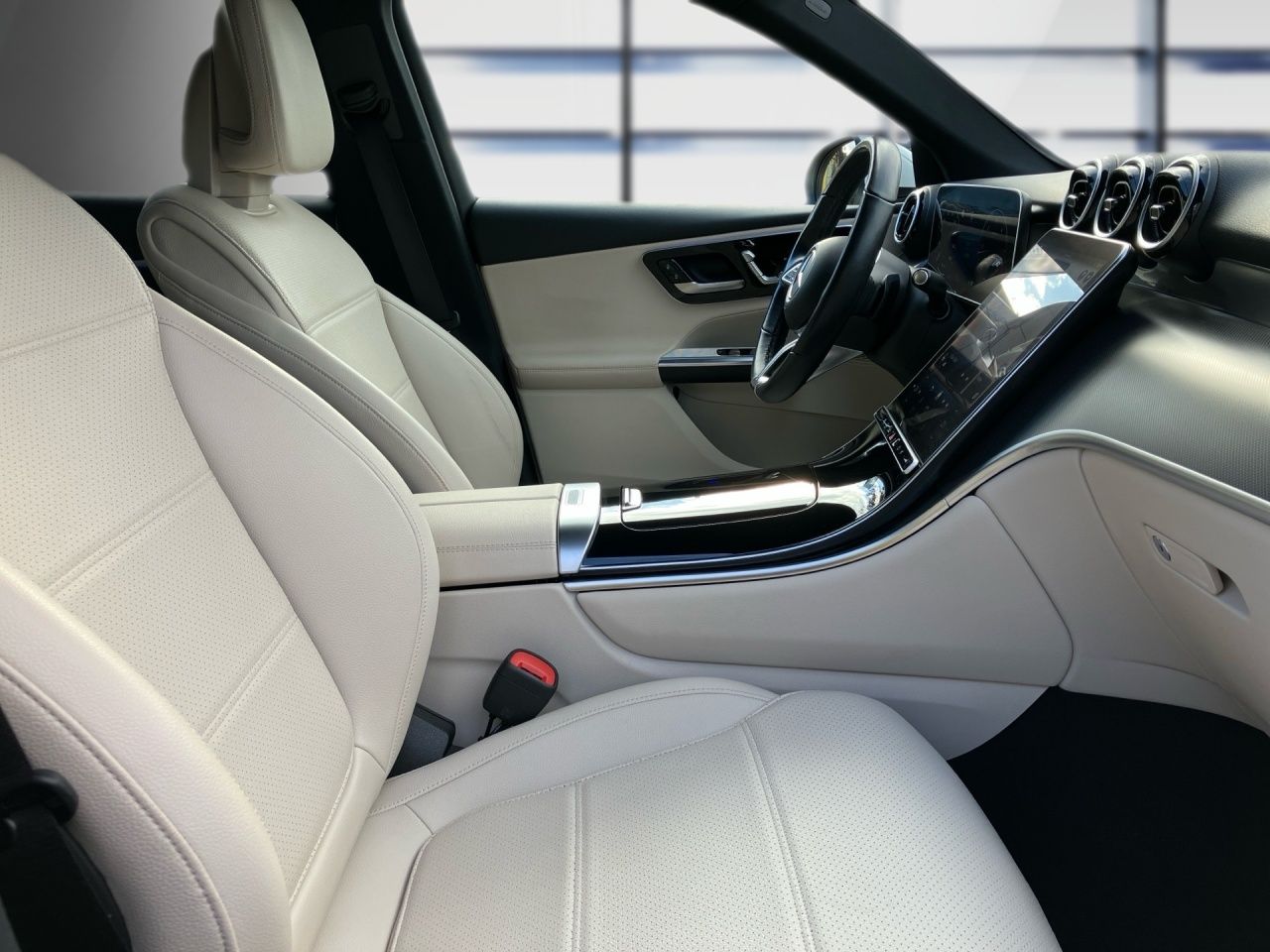 Fahrzeugabbildung Mercedes-Benz GLC 220 d 4M AVANTGARDE+360+STNDHZ+DISTR+MEMORY+