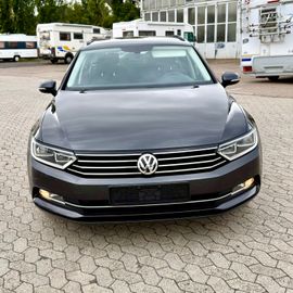 Volkswagen Passat Variant - 8