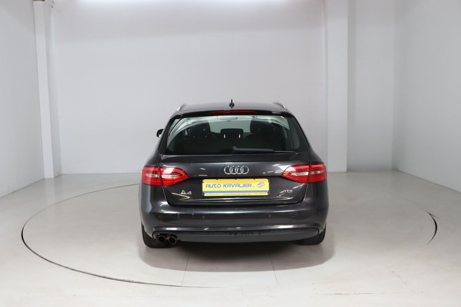 Fahrzeugabbildung Audi A4 2.0 TDI  Avant * Bi-Xenon * Navi * PDC