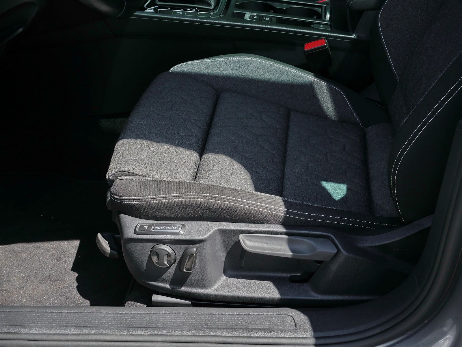 Volkswagen Passat Variant - Bild 22