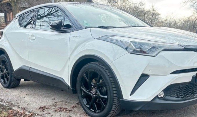 Image of Toyota C-HR