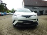 Toyota C-HR 1,8 Hybrid - weiße Toyota C-HR