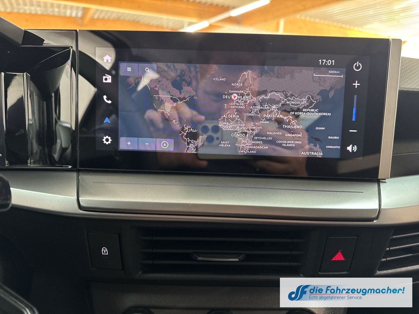 Fahrzeugabbildung Opel Frontera Electric Edition 83 kW Digitales Cockpi