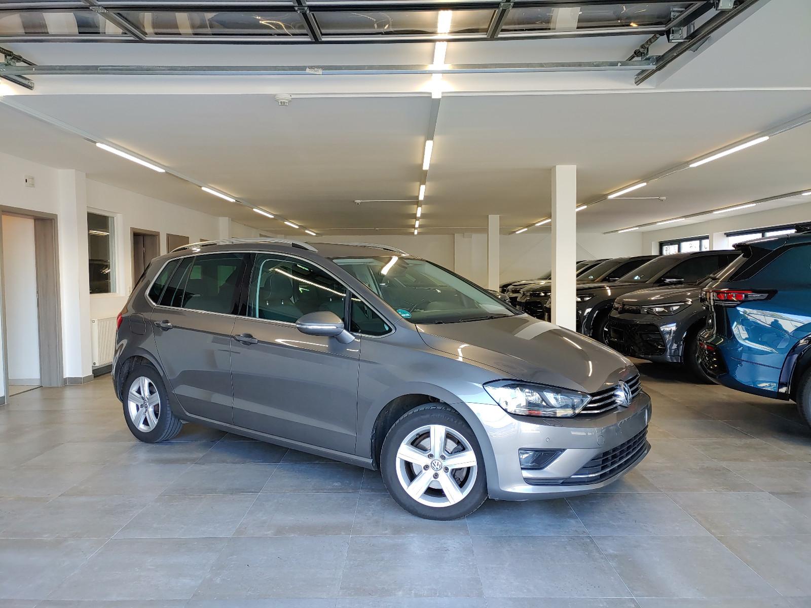 Volkswagen Golf Sportsvan 2.0 TDI Highline BMT