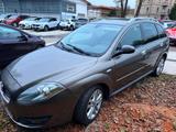 Fiat Croma 1.9 Multijet Emotion - graue Fiat Croma