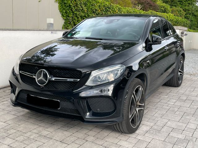 MERCEDES-BENZ GLE Coupé 4MATIC PANO AHK Vollausttung
