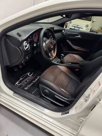Mercedes A 180 - 11
