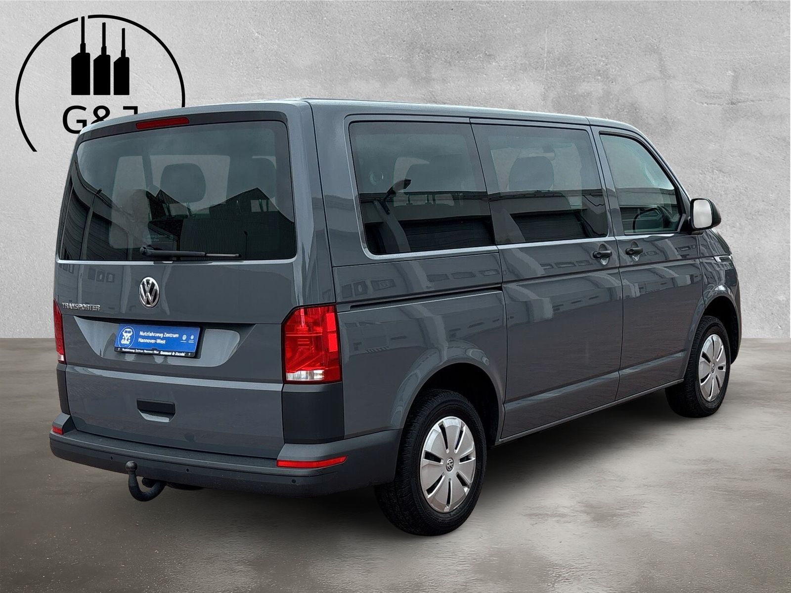 Fahrzeugabbildung Volkswagen T6.1 Transporter Kombi 2.0 TDI AHK PDC 8-Sitzer