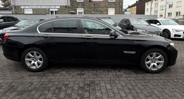 BMW 730 - 6