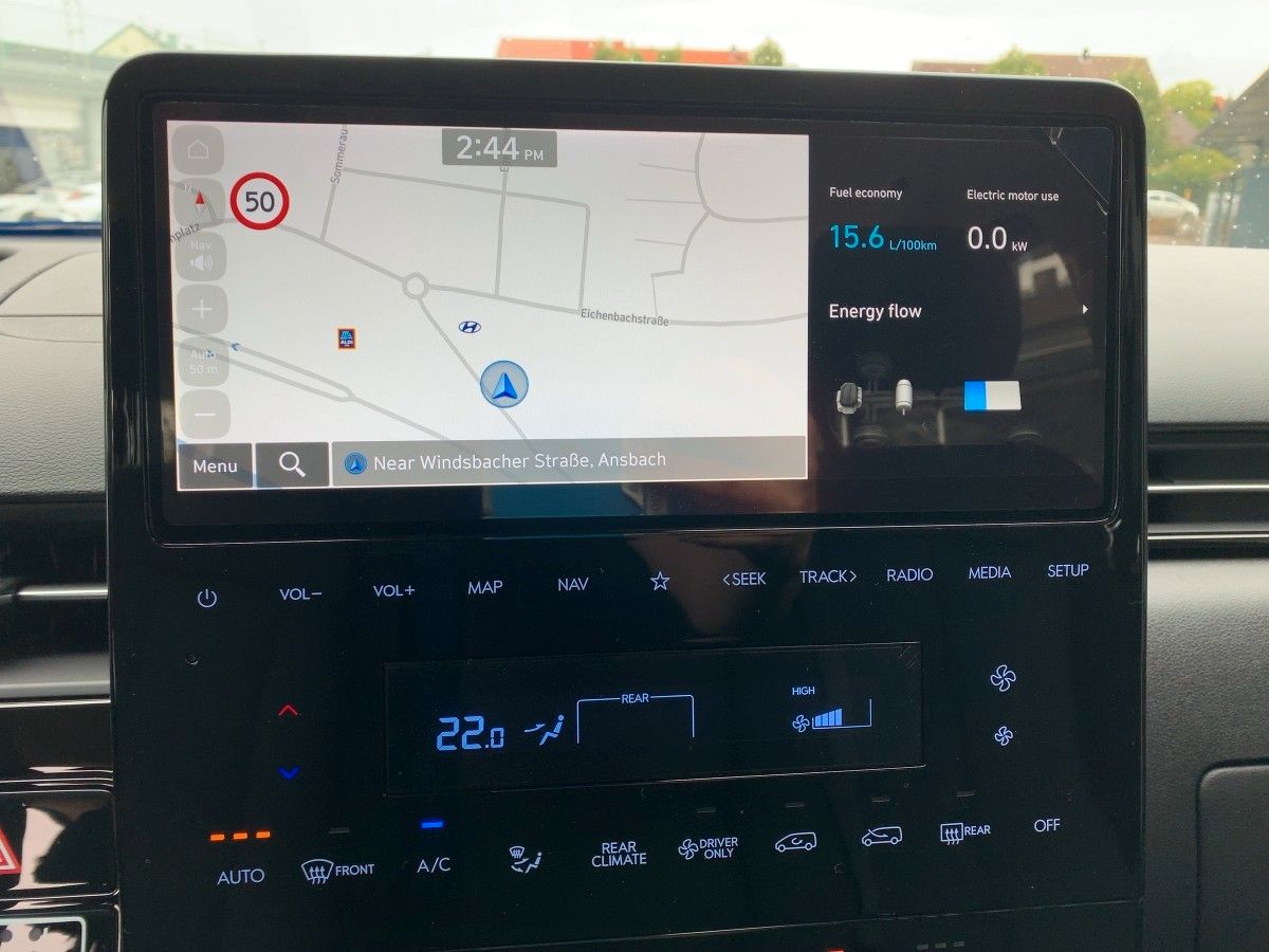 Fahrzeugabbildung Hyundai STARIA Trend Hybrid 2WD