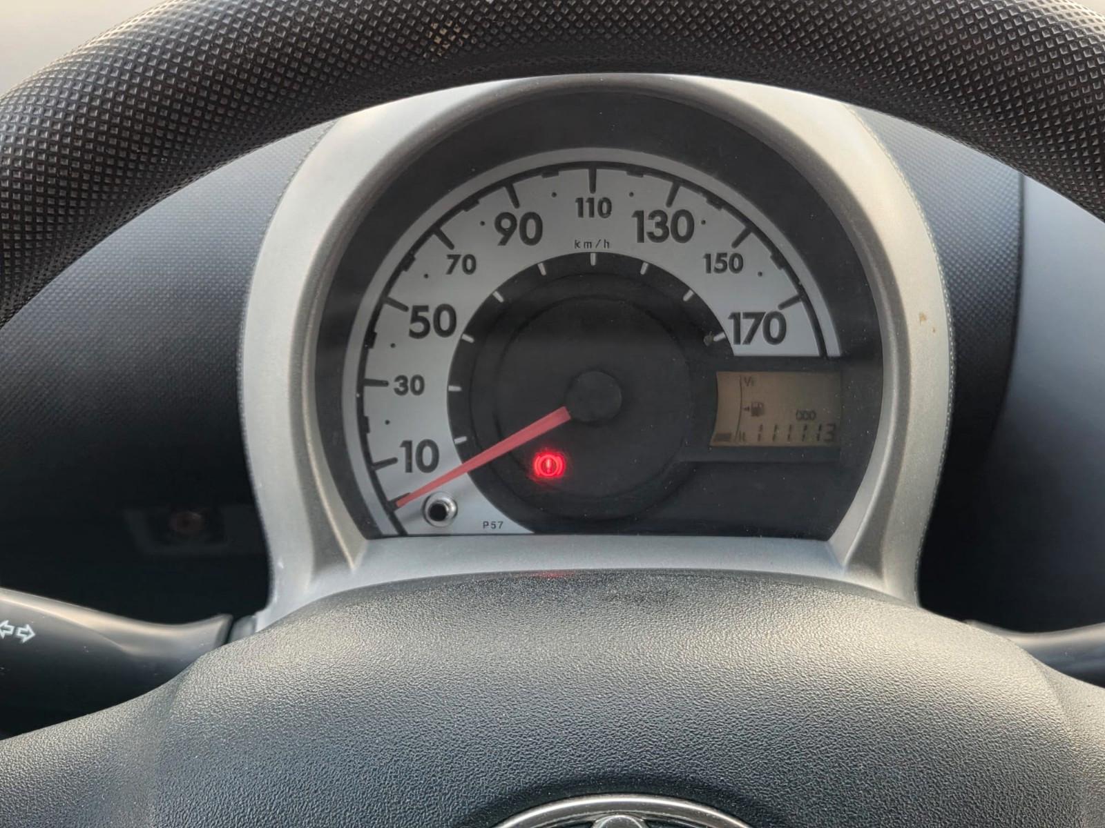 Toyota Aygo AYGO Cool 1.0 /KLIMAANLAGE/CD SPIELER